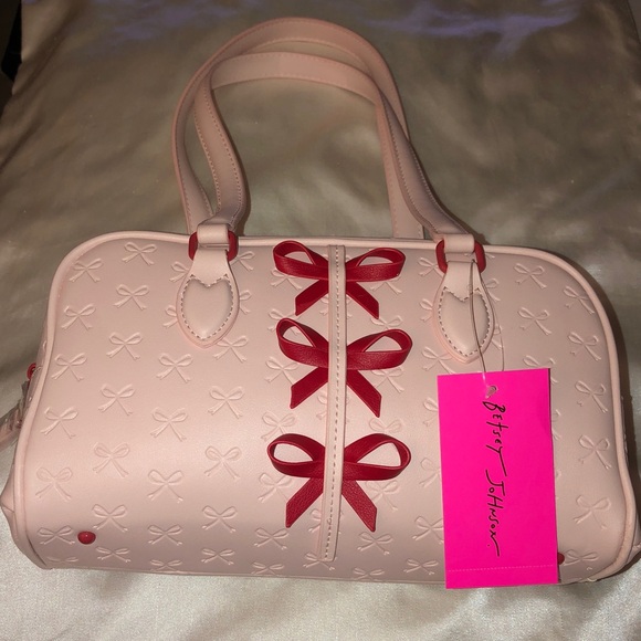Betsey Johnson Pink Multi E/W Shoulder Bag With Embossed Bows & Red Bows NWT - Picture 2 of 16